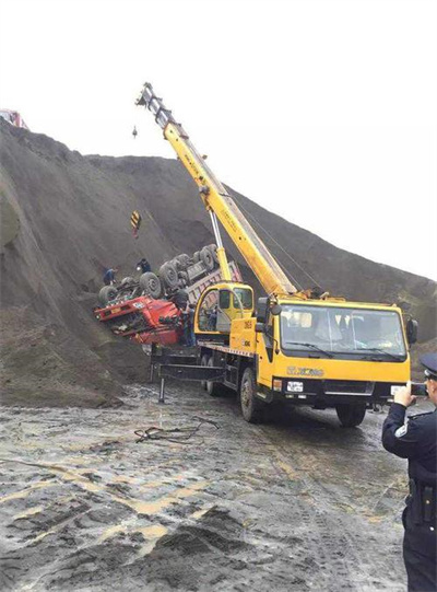 莒南上犹道路救援